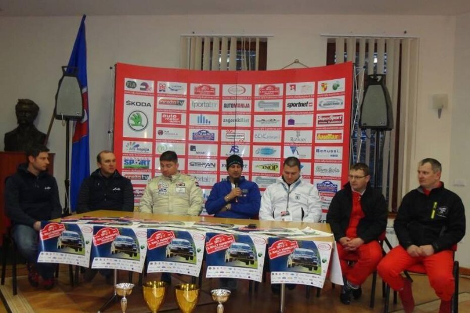 Blaž Selan, Rajko Žakelj, Damir Bruner, Daniel Saskin, Tomislav Škalić i Zdravko Škalić na tiskovnoj konferenciji