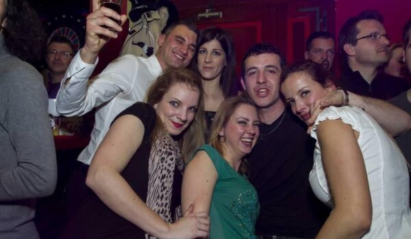 Foto: Klapa Iskon u La Kabani
