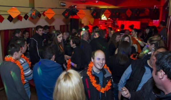 Foto: Rekonstrukcija band u La Kabani