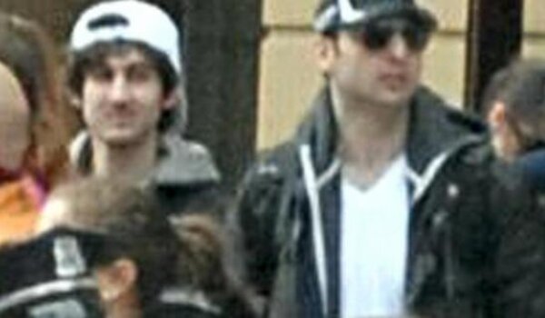 Boston: Objavljene fotografije osumnjičenih bombaša