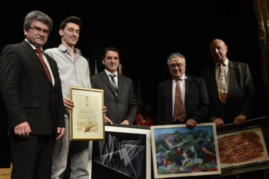 Gradonačelnik Edi Štifanić s dobitnicima priznanja Grada Poreča (J. PREKALJ)