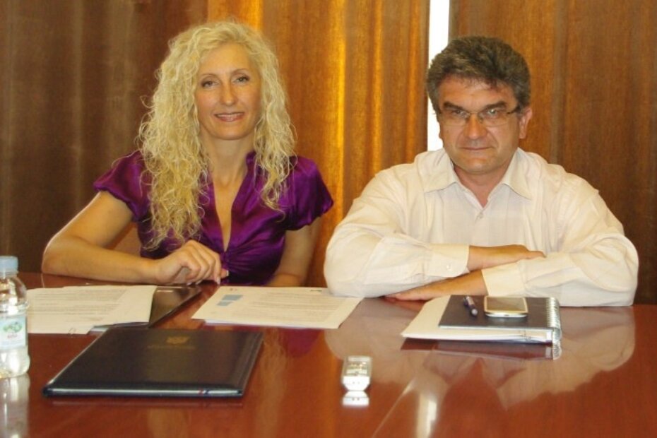 Ravnateljica POUP Sanja Radetić Fatorić i porečki gradonačelni Edi Štifanić na konferenciji za medije najavili digitalizaciju porečkog kina