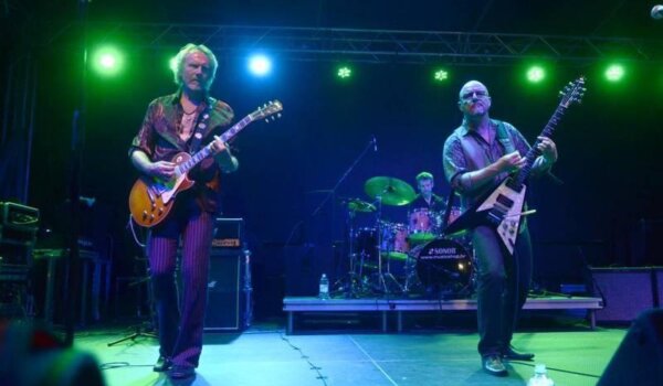 Legendarni Wishbone Ash za kraj Montrakera