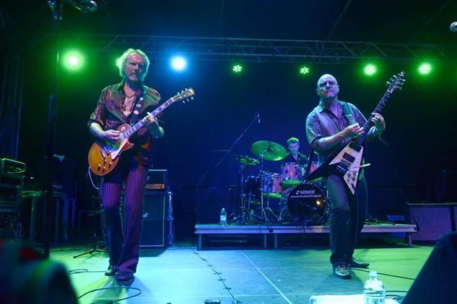 Muddy Manninen i Andy Powell