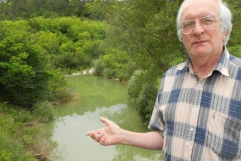 Meteorolog Drago Ružić iznad Pazinčice (M. RIMANIĆ)