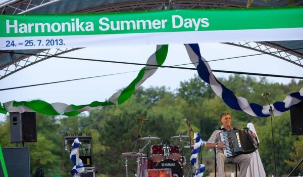 Završna večer Harmonica Summer Days u Kampu Lanterna