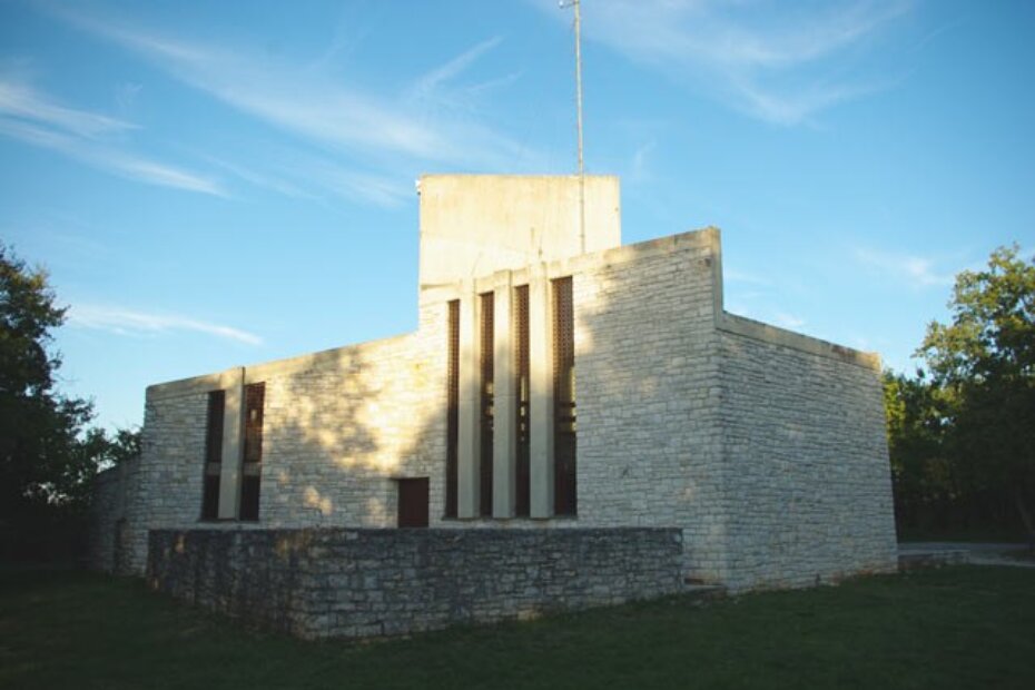 Spomen dom na Rušnjaku (arhiva)