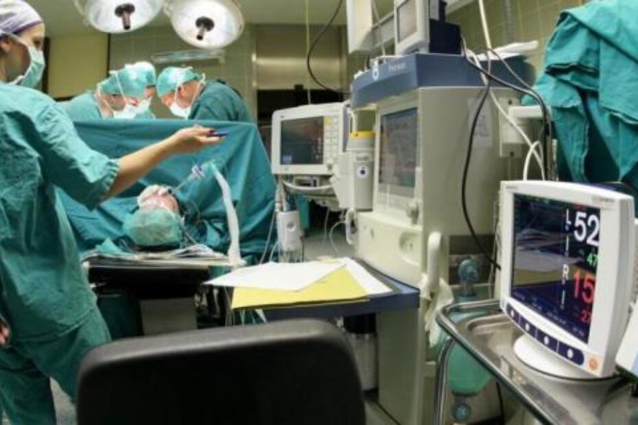 Liječnici će od ponedjeljka odrađivati samo redovnih 48 sati tjedno (J. ŠERI)