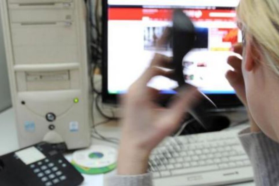 Knjigovođe moraju po nalogu resornog ministarstva izraditi polugodišnja izvješća za svoje klijente (S. DRECHSLER/NL)