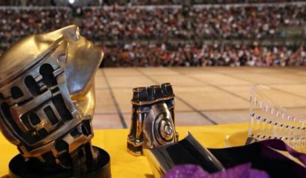 Velika Zlatna Arena 'Obrani i zaštiti' Bobe Jelčića