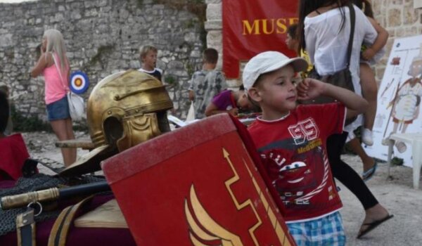Sepomaia Viva: Gladijatorske borbe na umaškim ulicama