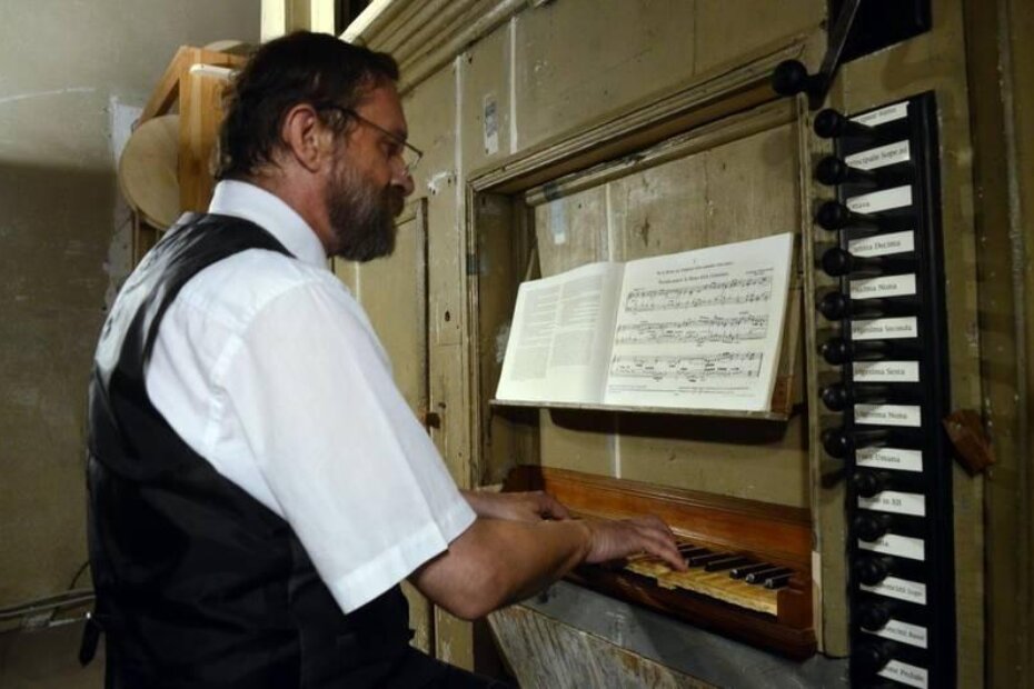 Naš poznati orguljaš Mario Penzar prvi je zasvirao na obnovljenim orguljama