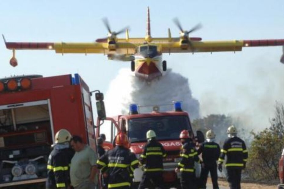 Prošlog ljeta bilo puno više potrebe za kanaderima u Istri (D. MEMEDOVIĆ)