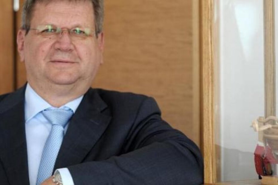 Mirando Mrsić (N. REBERŠAK)