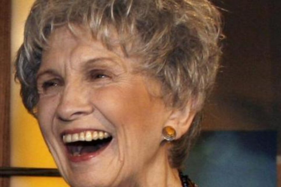 Alice Munro (Reuters)