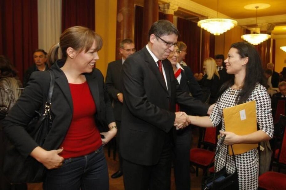 Tanja Vrbat, Željko Jovanović, Ada Damjanac i Maja Šarić nedavno u Puli (G. ŠEBELIĆ/CROPIX)