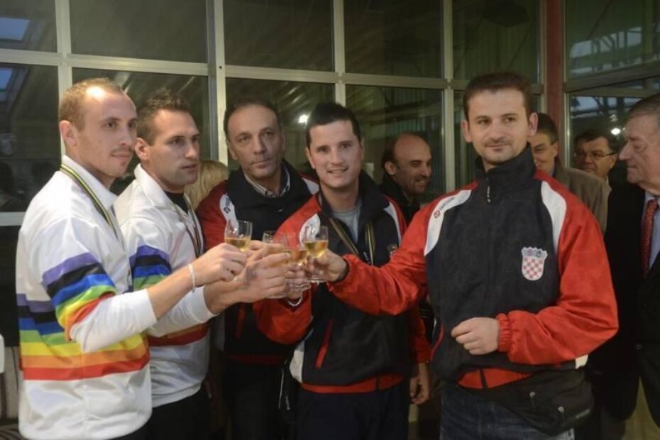Svečani doček za hrvatsku boćarsku reprezentaciju (J. PREKALJ)
