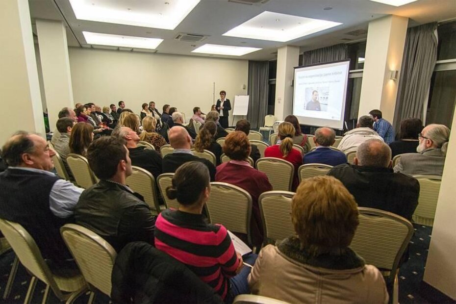 Okupljeni na javnoj raspravi u organizaciji BDM Cluba