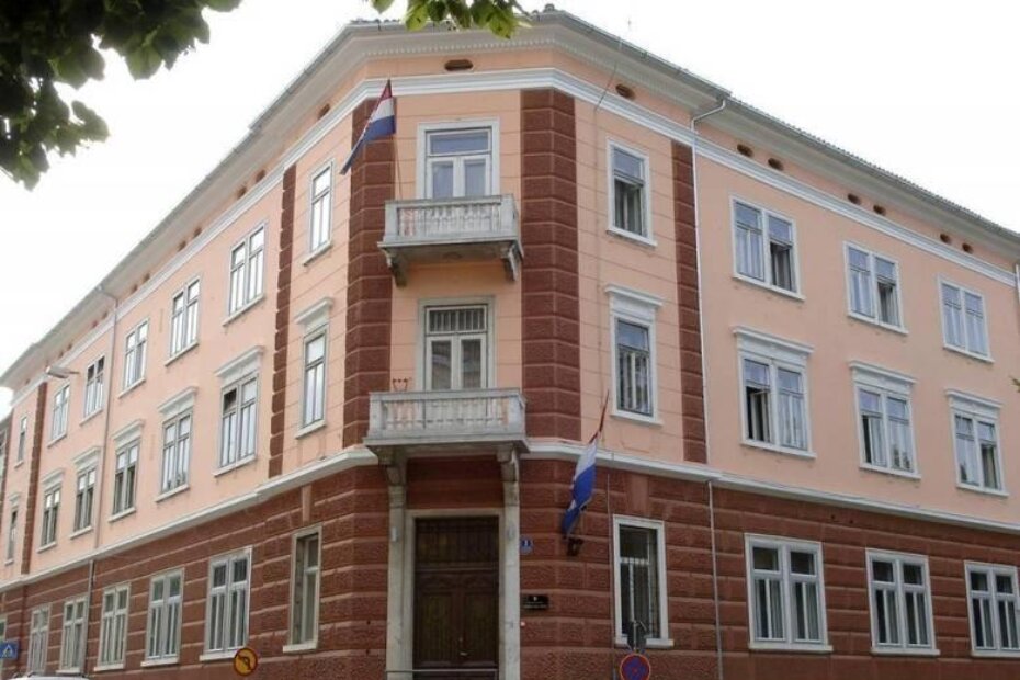 Trgovački sud u Pazinu (D. M.)