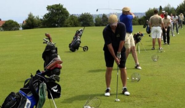 Država daje šume za golf igrališta i kampove