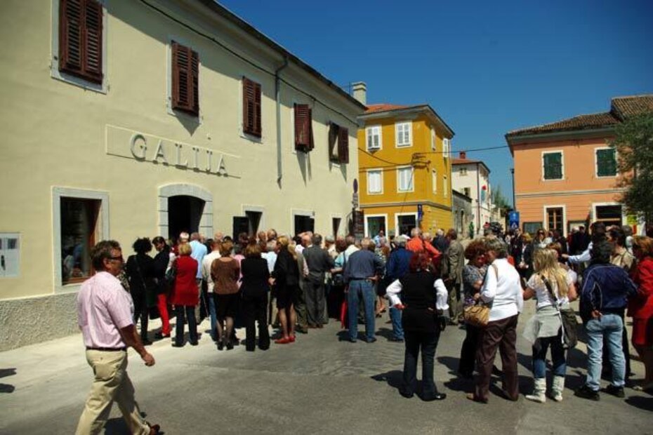 Klub umirovljenika Galija otvoren je krajem travnja 2010. godine (foto: arhiva parentium.com)