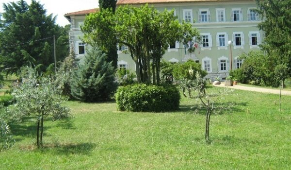 Učenici SŠ Mate Balote sudjelovali u europskom online projektu - Regionalni kalendar