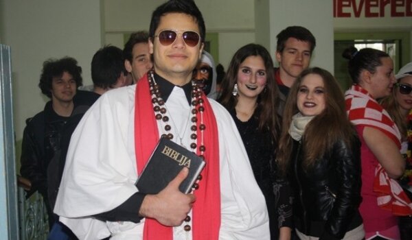 Maškare u Baloti