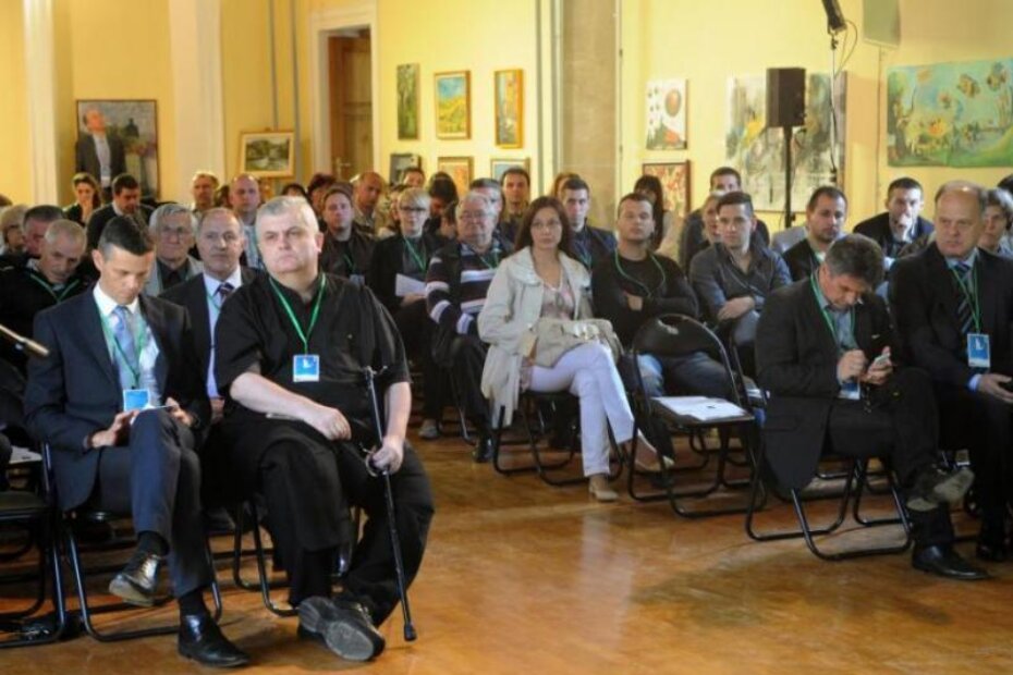 (M. MIJOŠEK)
