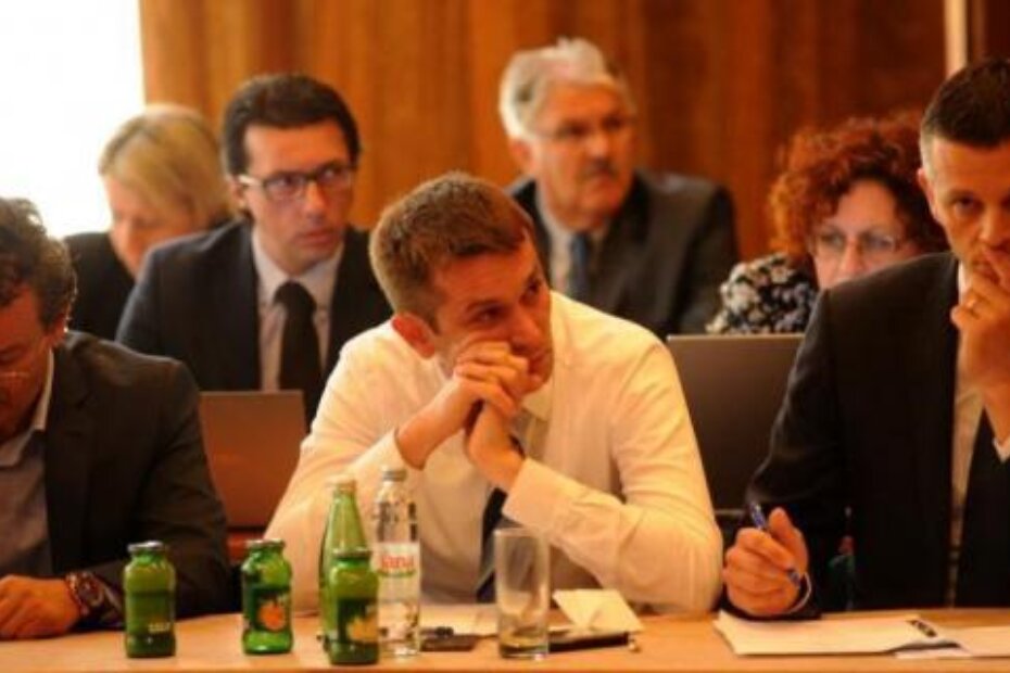 (M.MIJOŠEK)