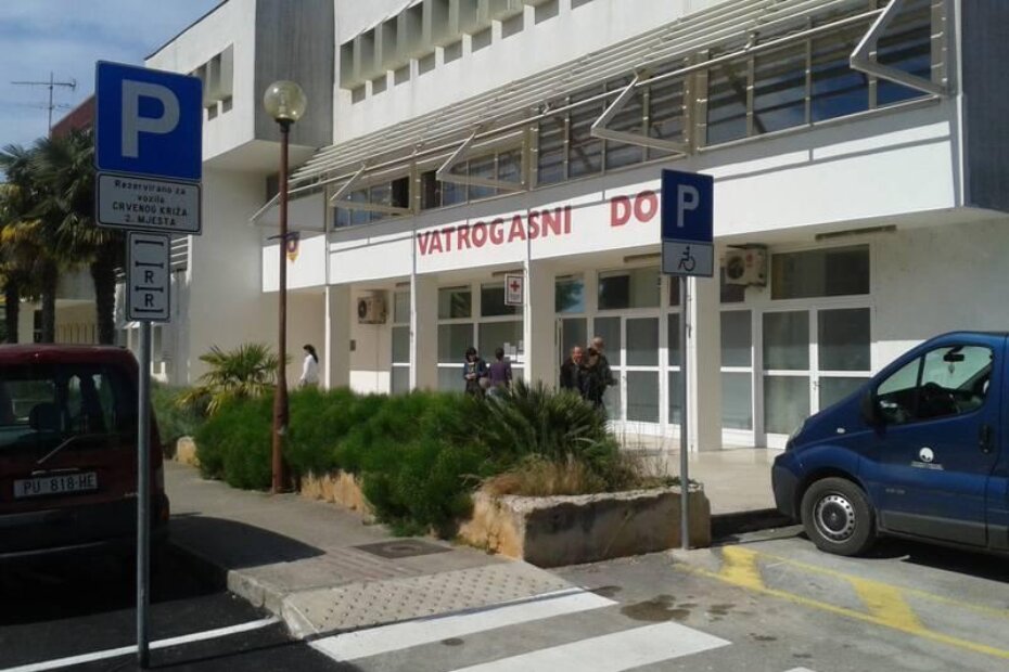 U prostorije Gradskog društva Crvenog križa Poreč građani dolaze cijeloga dana