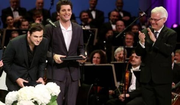 2CELLOS odlikovani za promociju Hrvatske u svijetu