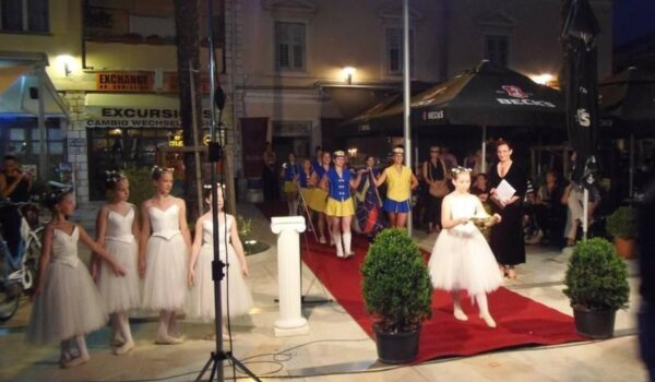 Zlatni lav slavi rođendan i širi se Istrom
