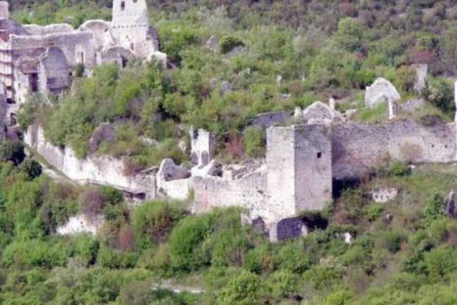 Dvigrad je najveća ruševina urbanog središta u Hrvatskoj iz 17. i 18. stoljeća (A. POKRAJAC/arhiva)