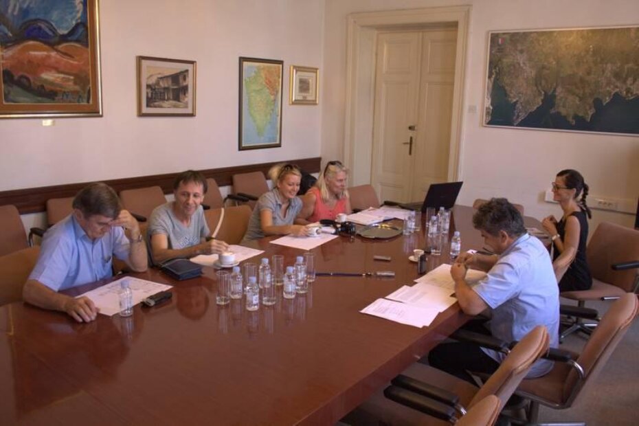 Novinari i gradonačelnik na konferenciji u Maloj vijećnici