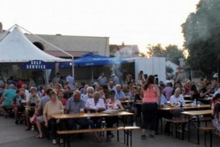 Publika na Placi (Ester Diklić)