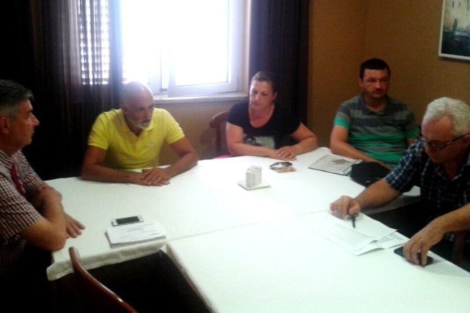 Članovi NL Rodoljuba Kosića na konferenciji za medije