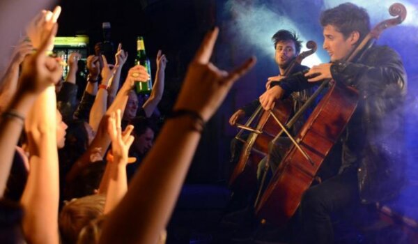 2Cellos snimili spot u pulskom klubu Uljanik