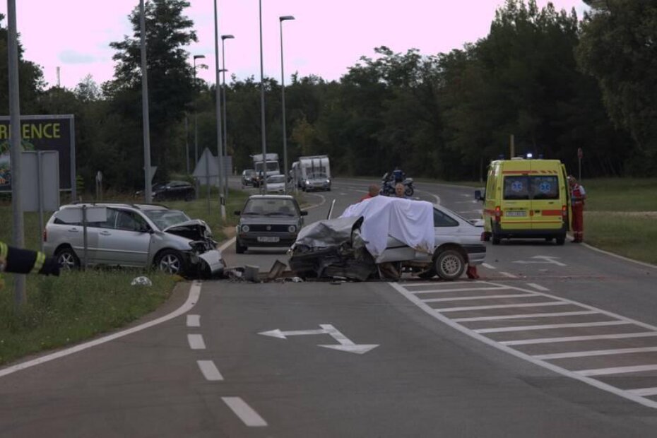 Frontalni sudar kod Stancije Kaligari