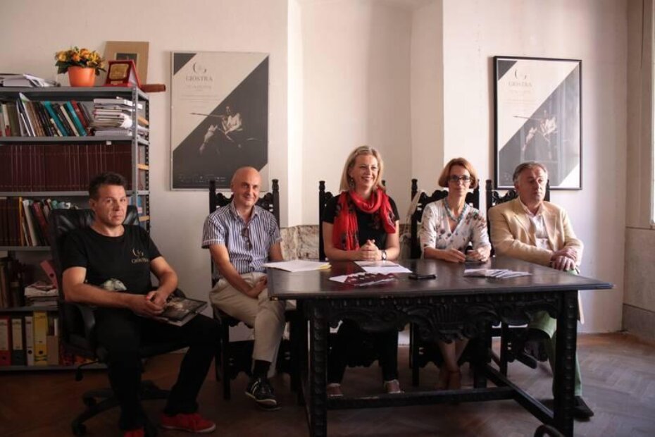 Franko Štiković, Nenad Velenik, Elena Uljančić-Vekić, Nadia Štifanić Dobrilović i Ugo Musizza na današnjoj konferenciji za medije