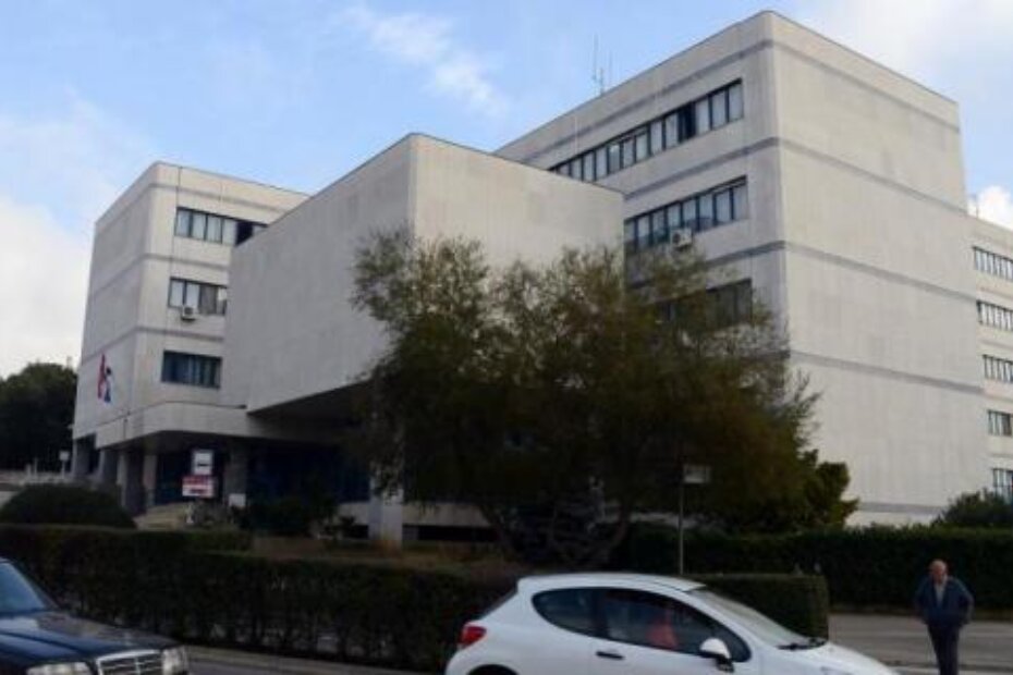 Policijska uprava istarska u kojoj je do nedavno radio Jovičić (M. ANGELINI)