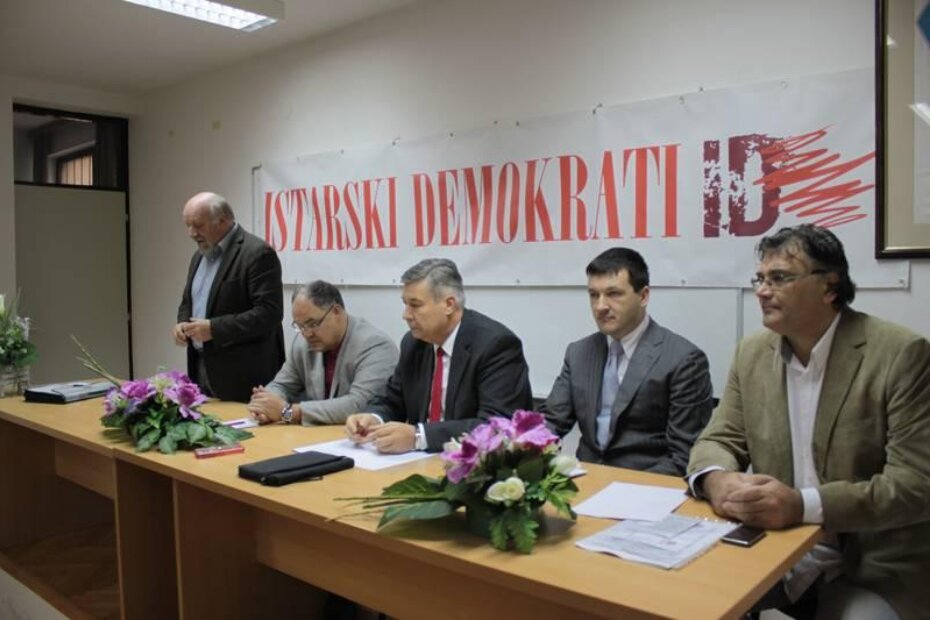 Branko Ružić, Damir Kajin, Rodoljub Kosić, Vladimir Sladonja i Goran Gašparac