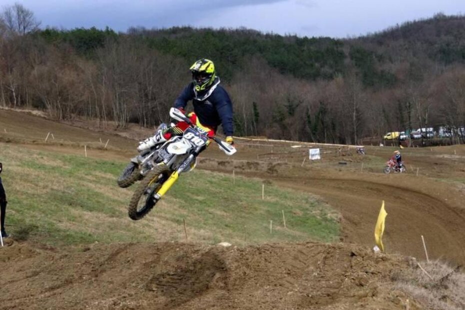 Atraktivna motociklistička staza Santarija kraj Pazina