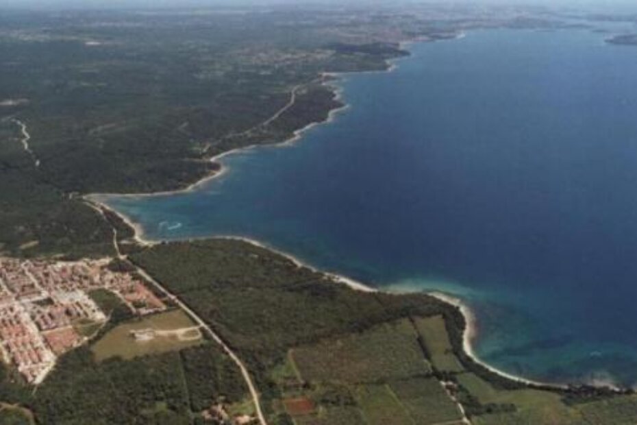 Priobalje od Barbarige do Peroja koje je prodala Općina Vodnjan prije 15 godina i dalje je predmet prijepora