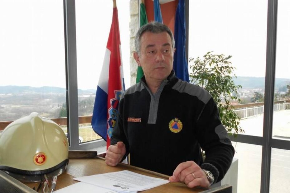 Denis Stipanov, voditelj Službe zaštite i spašavanja pri Vatrogasnoj zajednici Istarske županije (M. RIMANIĆ)