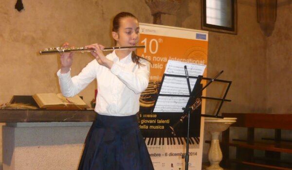 Mlada porečka flautistica Giulia Dobrilović osvojila treću nagradu na natjecanju u Beogradu
