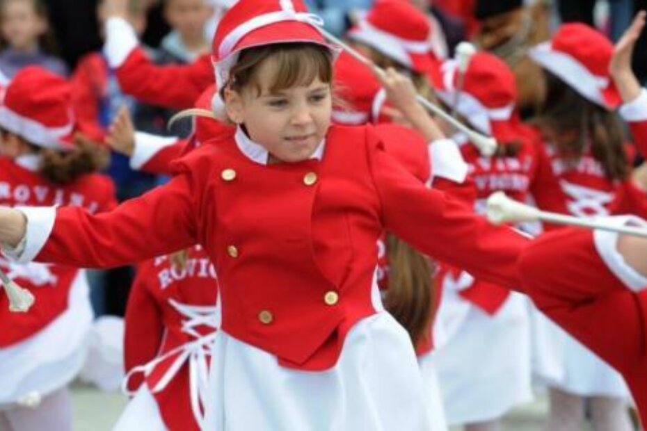 Rovinjske mažoretkinje na lanjskoj Popolani
