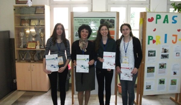 Učenice Srednje škole Mate Balote druge u državi