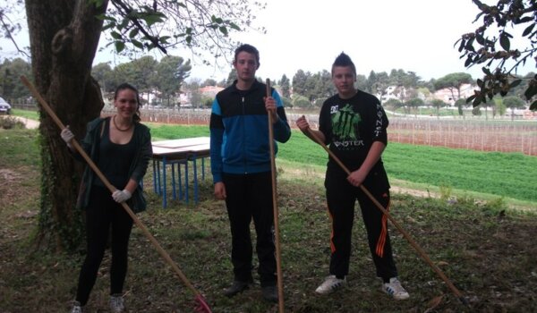 Zelena čistka - 'World clean up day' u SŠ Mate Balote