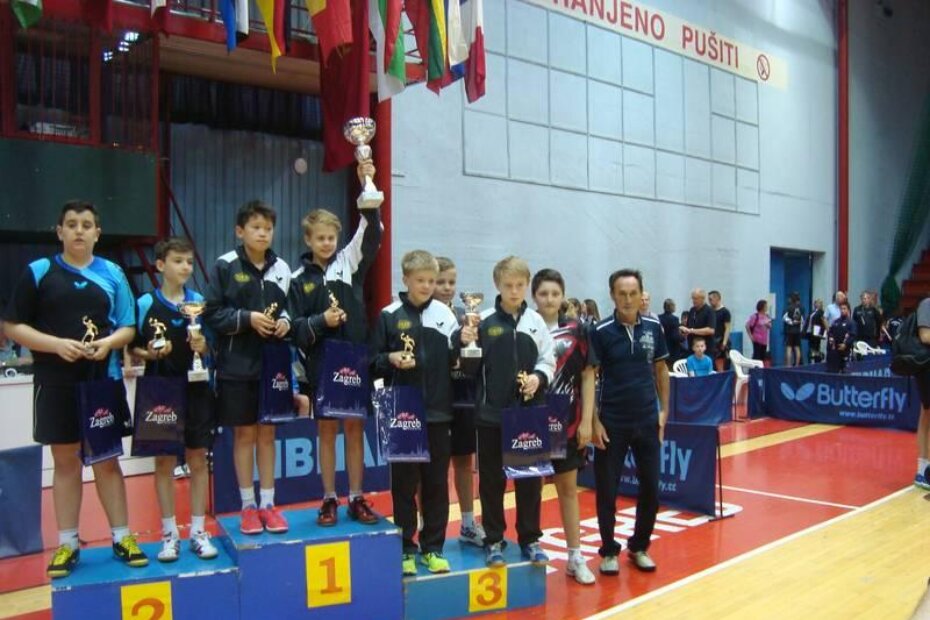 Ekipna konkurencija: prvi Fokus, drugi GSTK Zagreb, treći Fokus 2 i Hrvatska