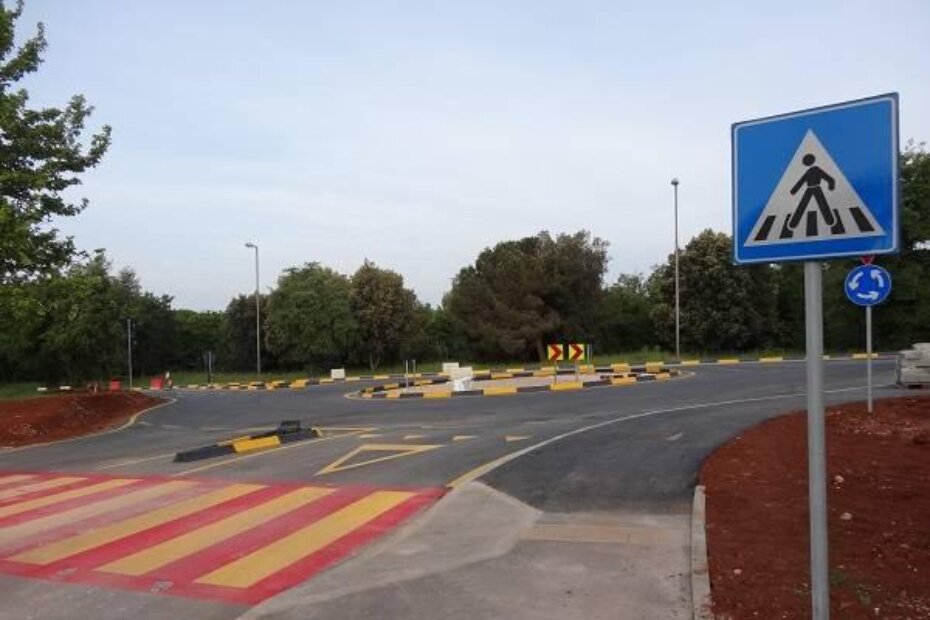 Dovršen montažni rotor u Creskoj ulici